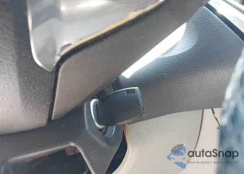 2012 Ford Focus Sel z USA, uszkodzony, nr VIN 1FAHP3H21CL390945